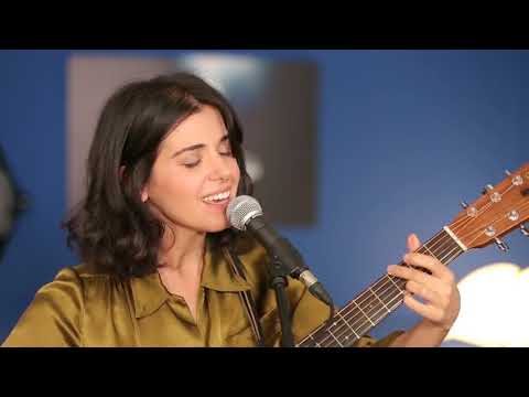 Katie Melua - Nine Million Bicycles (live)