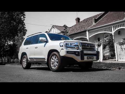 2020 Toyota Land Cruiser SAHARA REVIEW!