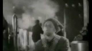 Vladimir Majakovskij: Ordine N°2 all'Armata delle Arti (Einschlag!)