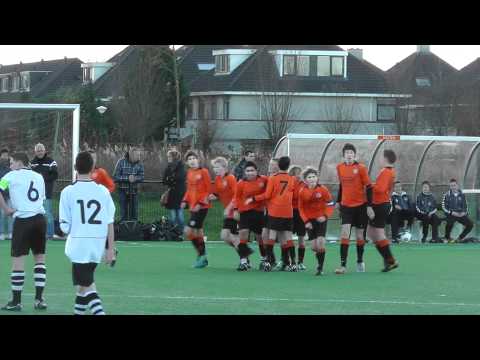10 dec 2011 VV De Meern C2 - Maarssen C1 com 1-3, Doelpunt Shane, assist Hassan 1-1