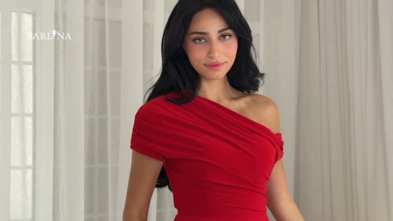 A soft and elegant red midi dress - XXL