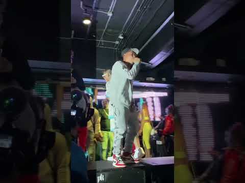 ChinaTownRunner@ Star2 _Lavish_Live performance Phoenix AZ