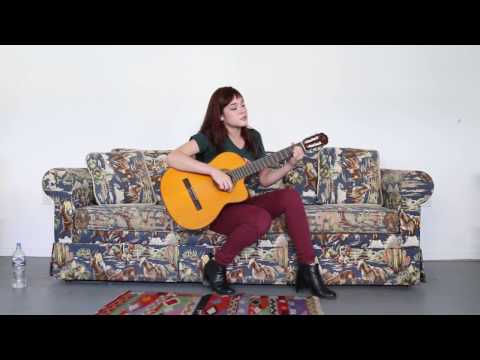 Ríe Chinito by Jade Baraldo (Perota Chingó)