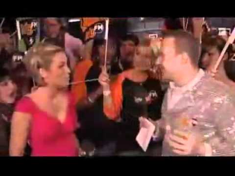 Busen Grabscher beim Bundesvision Song Contest 2009