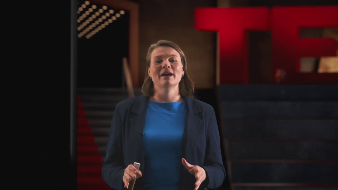 Calculating carbon footprints | Inki Brown | TEDxBærekraftigeliv
