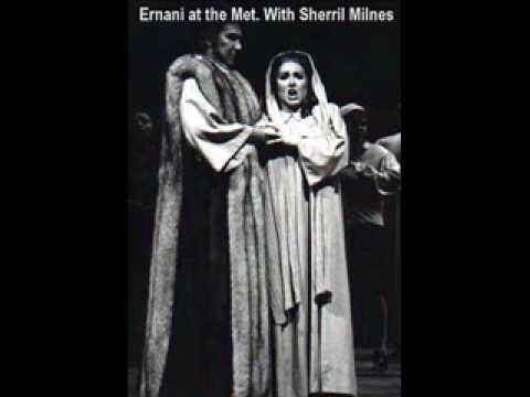 Adelaide Negri sings live Nabucco´s Salgo gia del trono aurato.