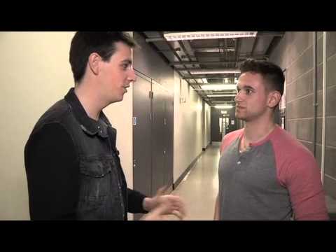 V Reporter - Backstage at Live Show 1