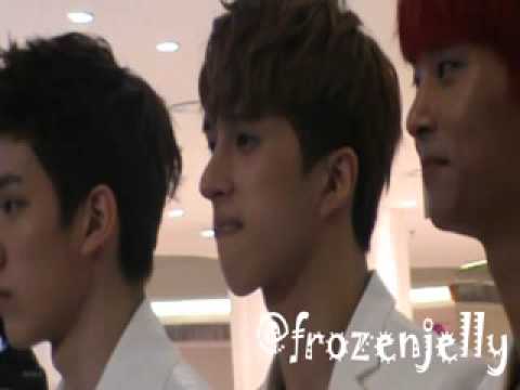 130622 VIXX & Glam @ Lotte Jakarta (Ken & Hyuk Eyecontact)