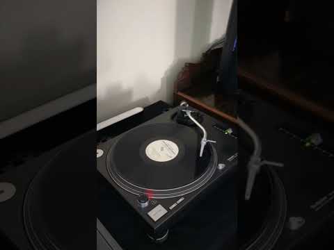 Gimme Gimme (Disco Shimmy) - Frankie Knuckles Featuring Nicki Richards [Noice! Music]