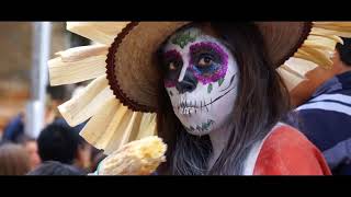 Elton John - Mexican Vacation (Kids In The Candlelight)