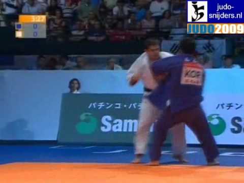 Judo 2009 Rotterdam: Kyu-Won Lee (KOR) - Kirill Denisov (RUS) [-90kg] final.