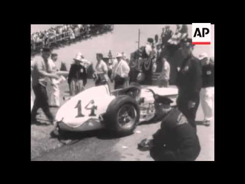 CHAOS ON THE TRACK - INDY 500 MILE RACE