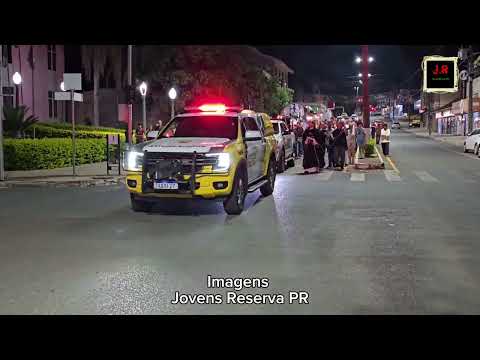 PROCISSÃO DO SENHOR MORTO REÚNE MILHARES DE FIÉIS EM RESERVA-PR 
