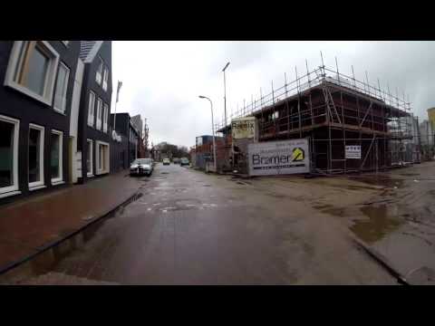 Van Van Karnebeekstraat naar Schuurmanstraat in de regen Zwolle