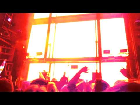 Kaskade - The Moment (Steve Angello Edit) @ Marquee Las Vegas, 20 of 24, 09-17-2011, 720p HD