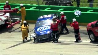 preview picture of video 'Choque de Brad Keselowski en Kentucky - NASCAR Sprint Cup Series 2013'