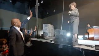Donnie McClurkin Watches Pastor Shirley Caesar Perform "It's Alright, It's Ok"