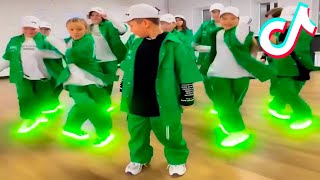 Download lagu Astronomia | TikTok Dance Compilation | 2025 mp3 Download lagu Astronomia | TikTok Dance Compilation | 2025 mp3