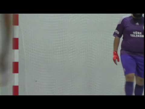 2 dec 2016 HMS 2 - Nieuw Utrecht 2 com 13-2 Doelpunt Matthijs