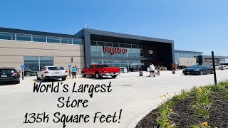 GRAND OPENING of WORLD'S LARGEST Hy-Vee Grocery Store! Tour/Walkthrough
