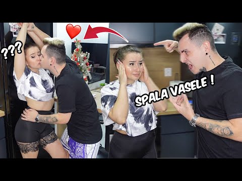 O SARUT IN TIMP CE NE CERTAM !