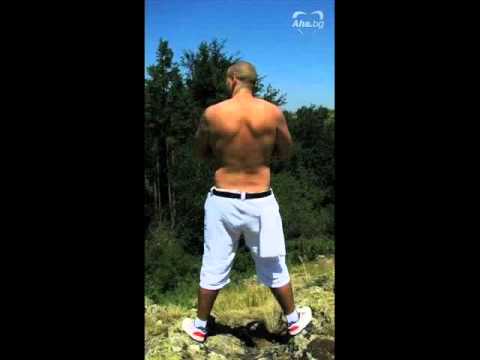 Jentaro ft. Mechoka - The Hood 2011.avi