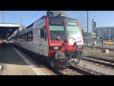 Ausfahrt der S28 in Lenzburg auf Gleis 5