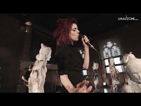 Sylvie Kreusch performing 'Wild Love' at Grauzone Festival Online Edition 2021