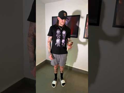 Dom gana todos los juegos que ponen en su camino 😀 #dominikmysterio #rhearipley