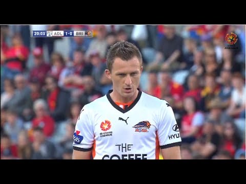 Adelaide United vs Brisbane Roar, Hyundai A League 2013 (Round 9)
