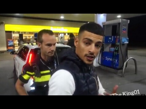 BOEF Wordt Aangehouden In Zijn DIKKE LUXE Audi RS6     -  Wegmisbruikers