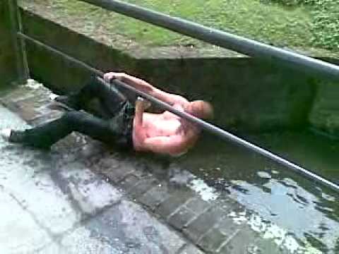 Byczyński Lesiu szaleje na fosie