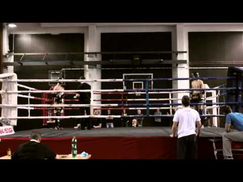 MČR MUAY THAI 2012/2013 - PRAHA 7.KOLO | Hendrik