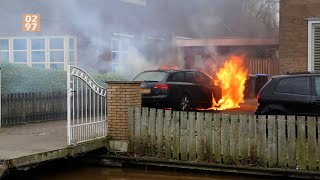 Auto brandt uit bij woning Wilnis