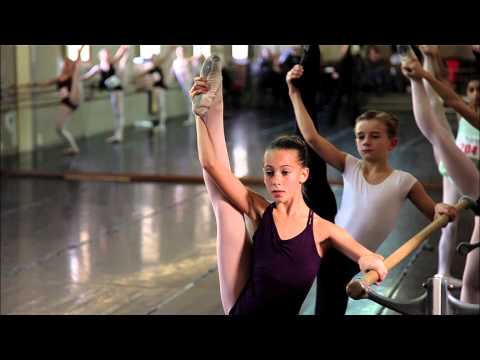 FIRST POSITION - "Meet Gaya Bommer Yemini"