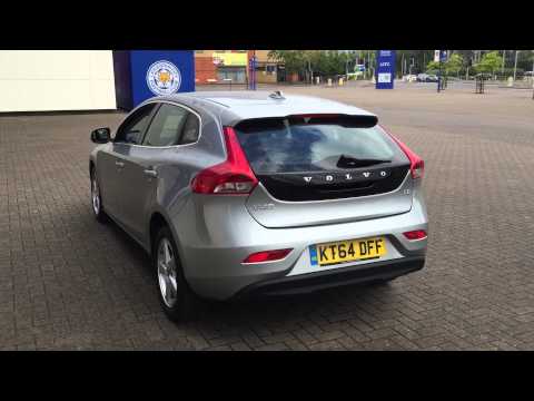 VOLVO V40 D2 SE MANUAL WITH REVERSING CAMERA KT64DFF