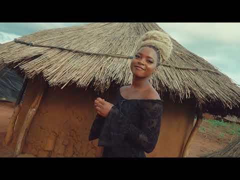 Ty2 - Ka Story ft Louie X ( Official Video )