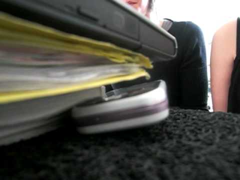 pourquoi je m'habitue pas à la solitude qui tourne en rond