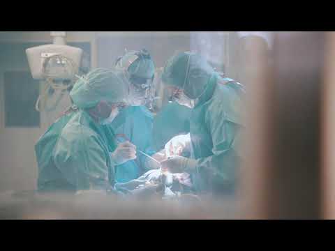 Die 4 häufigsten BRÜSTE die operiert werden müssen! | Dr. Stergiou - Schönheitschirurgie