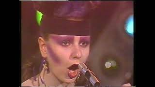 ALASKA Y LOS PEGAMOIDES - No sé por qué (Aplauso)