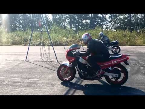 Yamaha FZR 1000 vs Suzuki Hayabusa Turbo