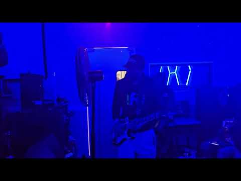 "🔥 WHAT BAND - EXPLOSIVE Go-Go Energy LIVE @ Da Berg Sports Lounge (4-25-2025)" PART 1