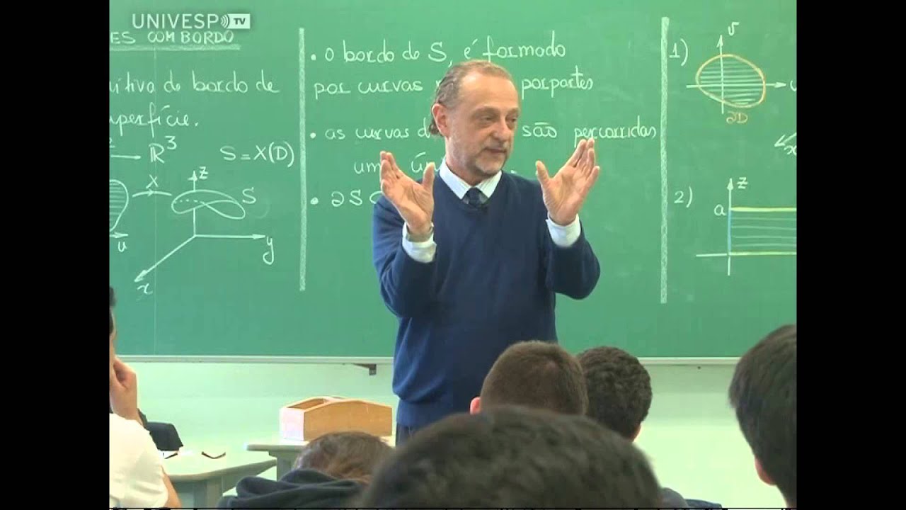 Cursos USP - Cálculo Diferencial e Integral para Engenharia III - PGM 76