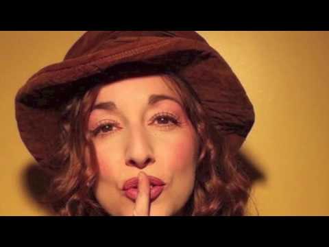 Pauline Ester - Oui je l'adore (Chronique Hit Story 234)