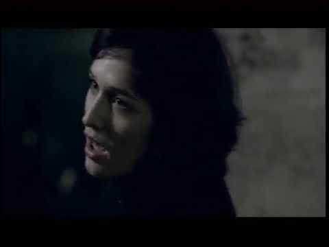 Les Chansons d’Amour 2007 trailer still of Paris streets and young lovers in motion