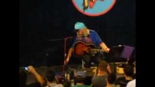 J Mascis &quot;Listen To Me&quot; at Amoeba Music in Hollywood, 7/14/2013