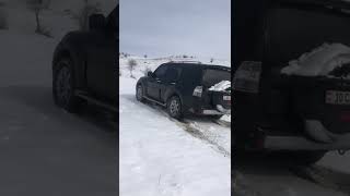 Download lagu Mitsubishi Pajero 4 Snow mp3