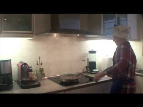 How to Make the Famous New York/Greek Style Chili Hot...