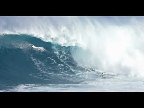 Brad Domke NEW WORLD RECORD! Skimboarding XXL Jaws Pe'ahi Maui Hawaii Big Wave Skim Surfing