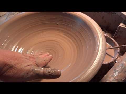How to throw a 6lb open bowl with Simon Leach !